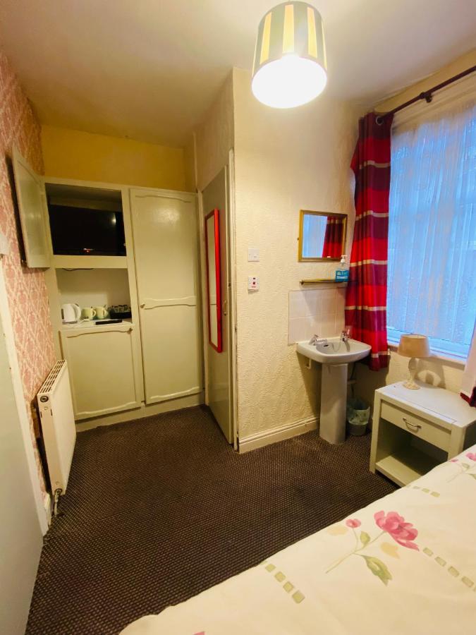 Delamere Hotel Blackpool Buitenkant foto